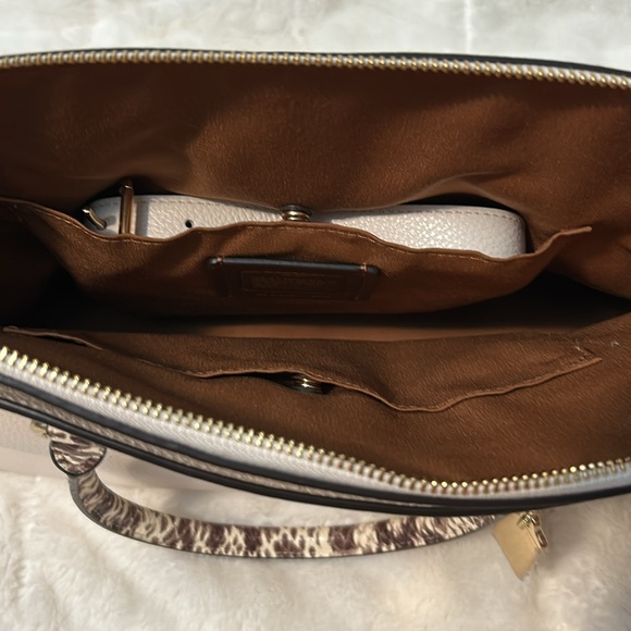 Coach F76642 Pebbled Leather Mia Satchel - Picture 6 of 8